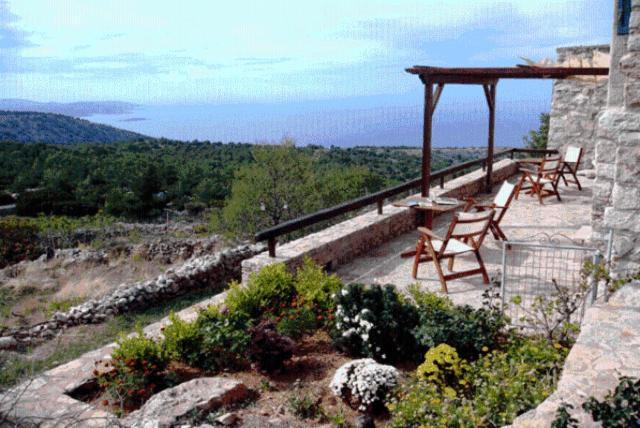 Avgonima All Seasons Hotel Exterior photo
