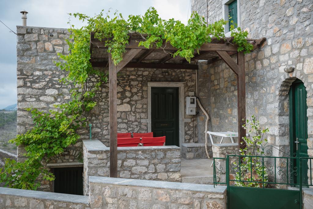 Avgonima All Seasons Hotel Exterior photo